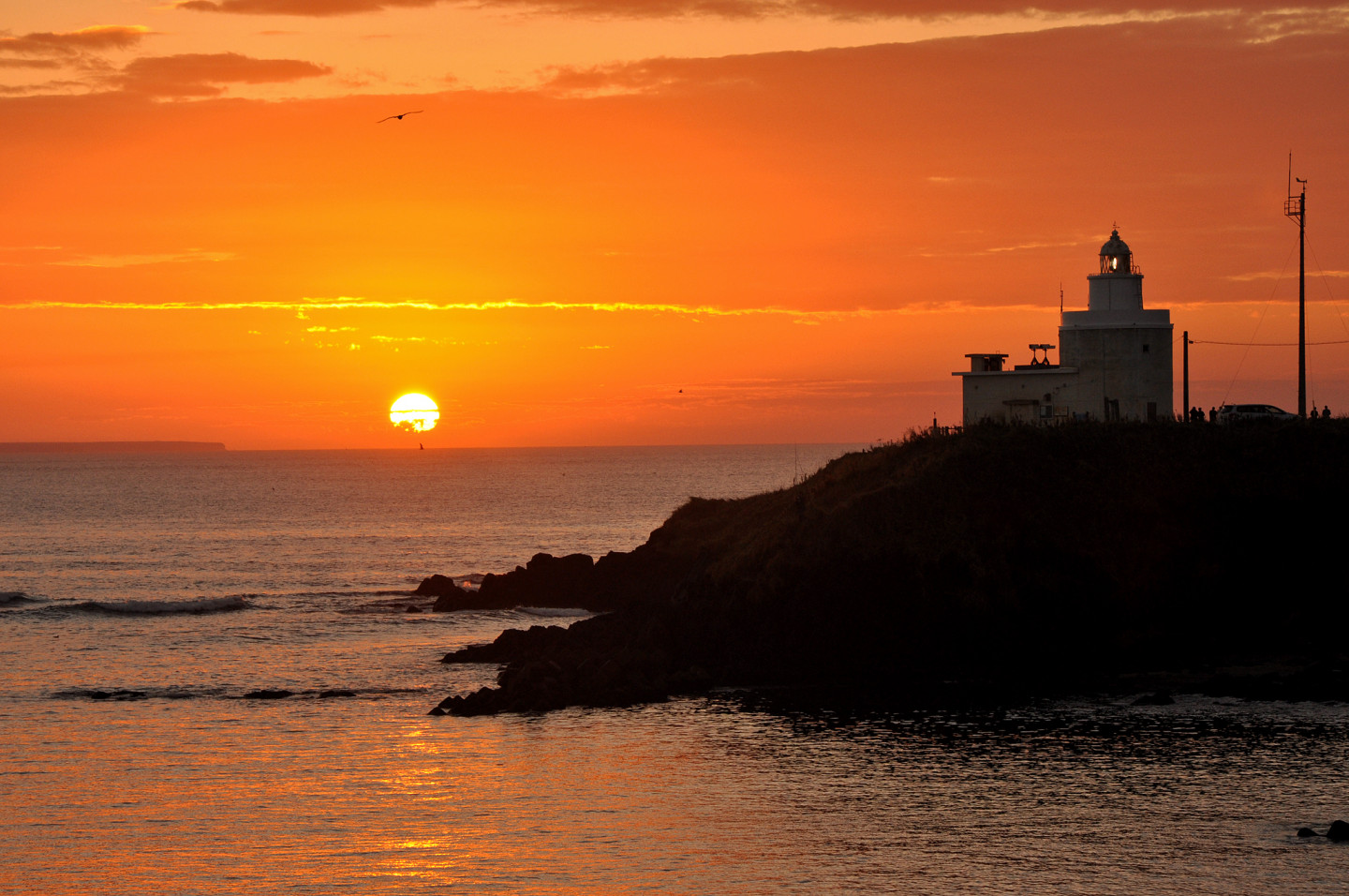 屹立于日本最东端的纳沙布岬，会被眼前的朝阳而感动!