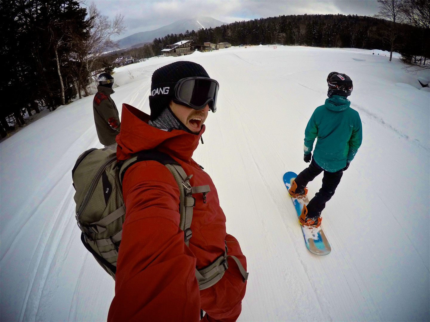 8.在“国设阿寒湖畔滑雪场【Utara】”滑行于壮观的景色之中。